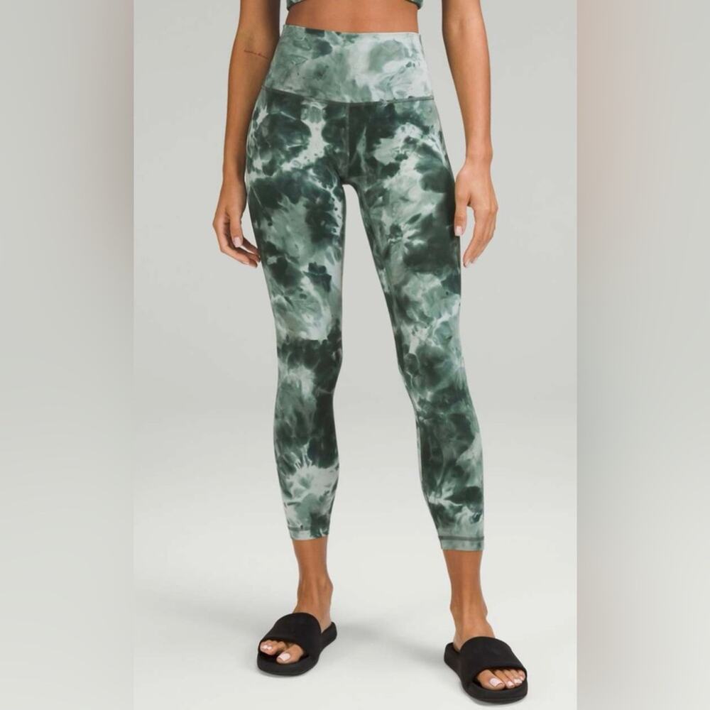 Lululemon Align High-Rise Pant 25"
Diamond Dye Starlight Smoked Spruce Women’s 2